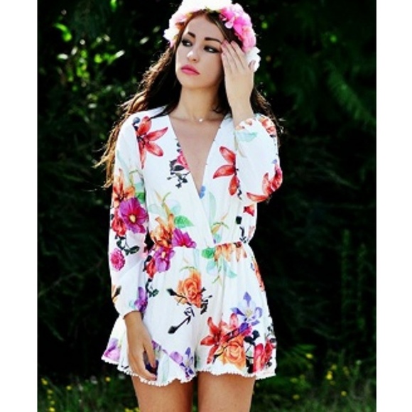 NWT Floral 🌺 Romper - Picture 3 of 6